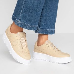 Nike Air Force 1 Sage Low 2 NWT